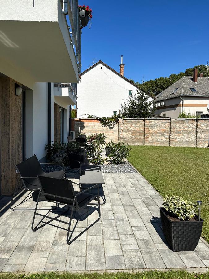 Linden Apartman 002 - Adults Only Mosonmagyaróvár Εξωτερικό φωτογραφία