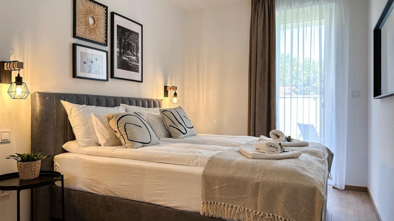 Linden Apartman 002 - Adults Only Mosonmagyaróvár Εξωτερικό φωτογραφία