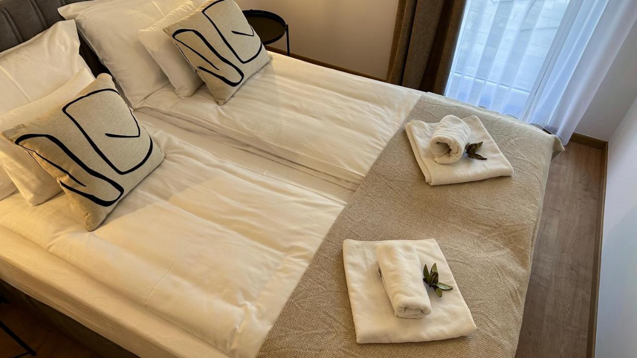 Linden Apartman 002 - Adults Only Mosonmagyaróvár Εξωτερικό φωτογραφία